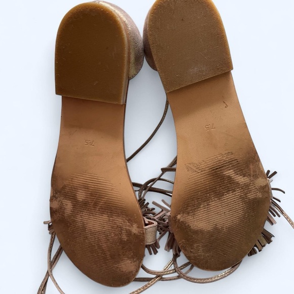 Steve Madden Sweety gold beige fringe lace up sandals Size US 7.5 - Picture 3 of 6